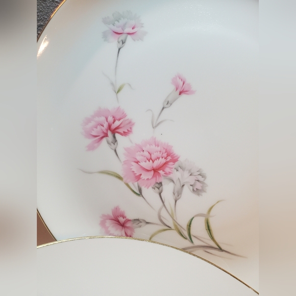 Royal Coart Fine China , Japan, Pink Cornation, Gold Trim,Dinner plates,set of 4 - Picture 9 of 9